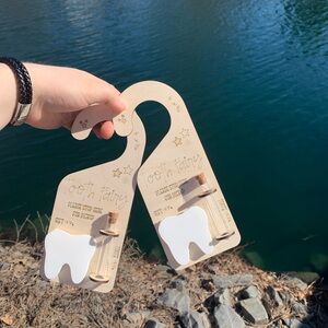 Tooth Fairy Door Hangers with White Tooth Design